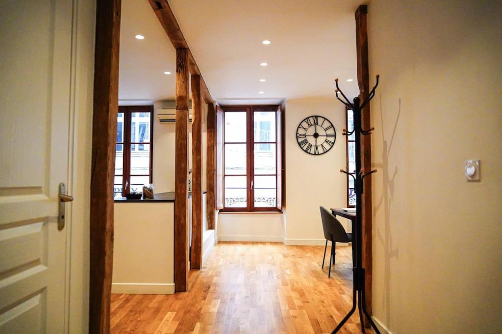 Le Rive Hugo • Elegance & Art De Vivre Apartment Châteauroux Екстериор снимка